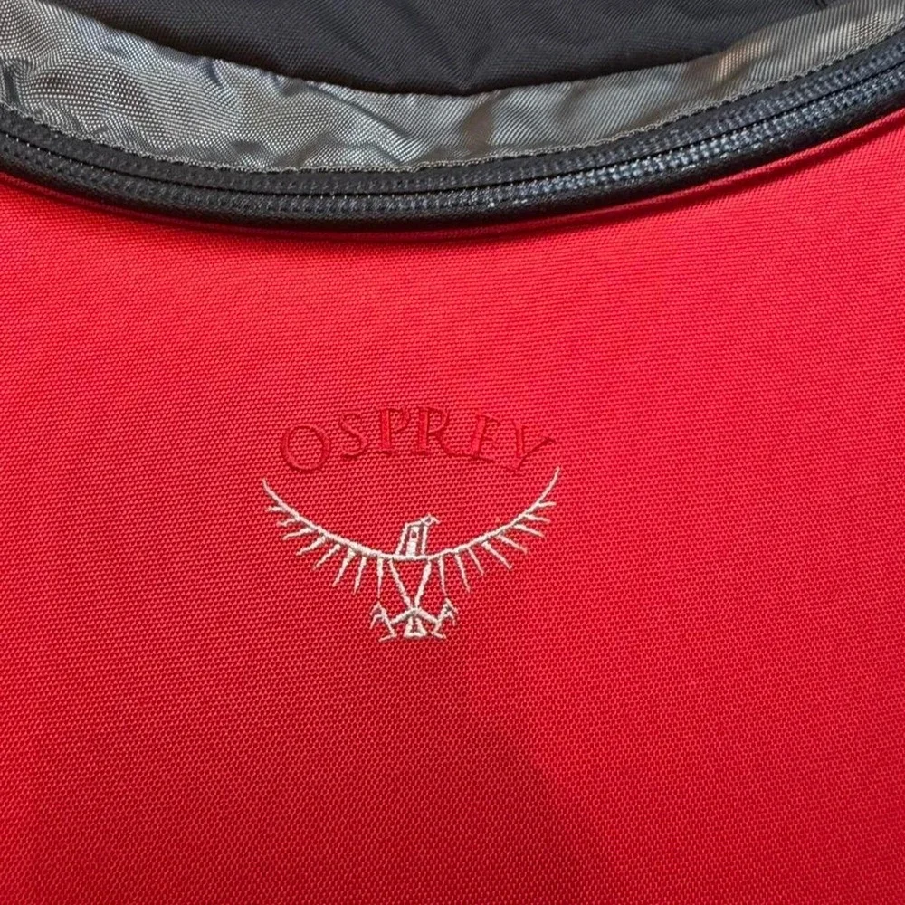 OSPREY Torque Red Black Zip Crossbody Messenger Laptop Shoulder‎ BAG